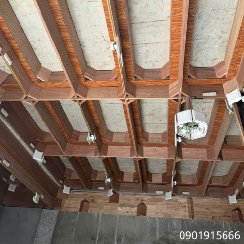 Cách Bố Trí Loa Trong Nhà Yến Để Đạt Hiệu Quả Dẫn Dụ Cao Nhất