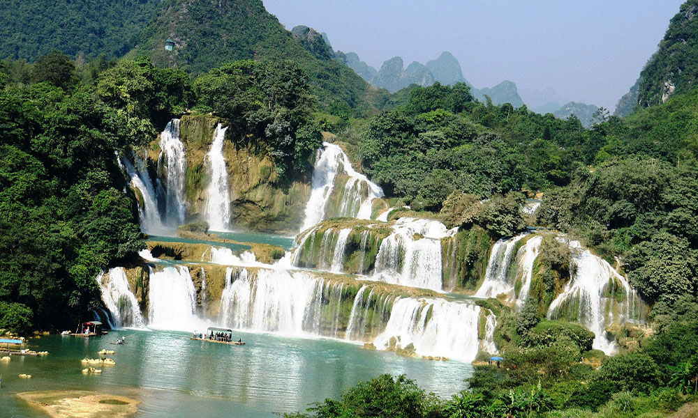 Điều kiện tự nhiên và khí hậu