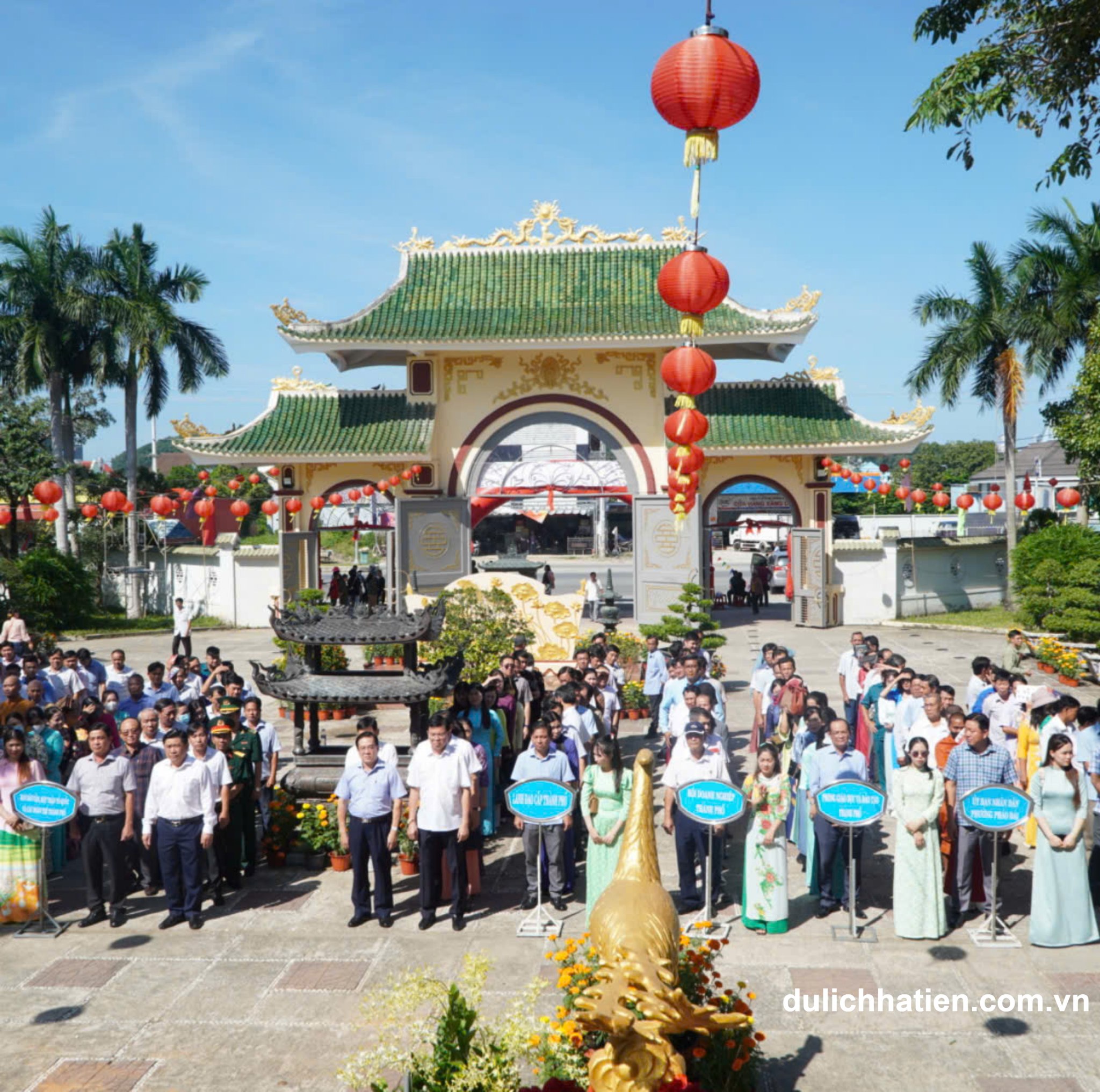 Hà Tiên Tổ Chức Lễ Hội Truyền Thống Kỷ Niệm 261 Năm Ngày Mất Bà Mạc Mi Cô