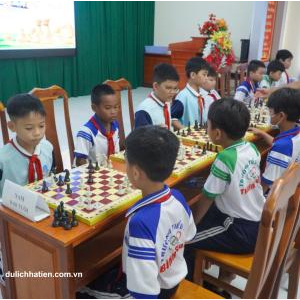 Hà Tiên Tổ Chức Lễ Hội Truyền Thống Kỷ Niệm 261 Năm Ngày Mất Bà Mạc Mi Cô
