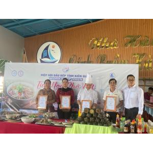 Ban tổ chức